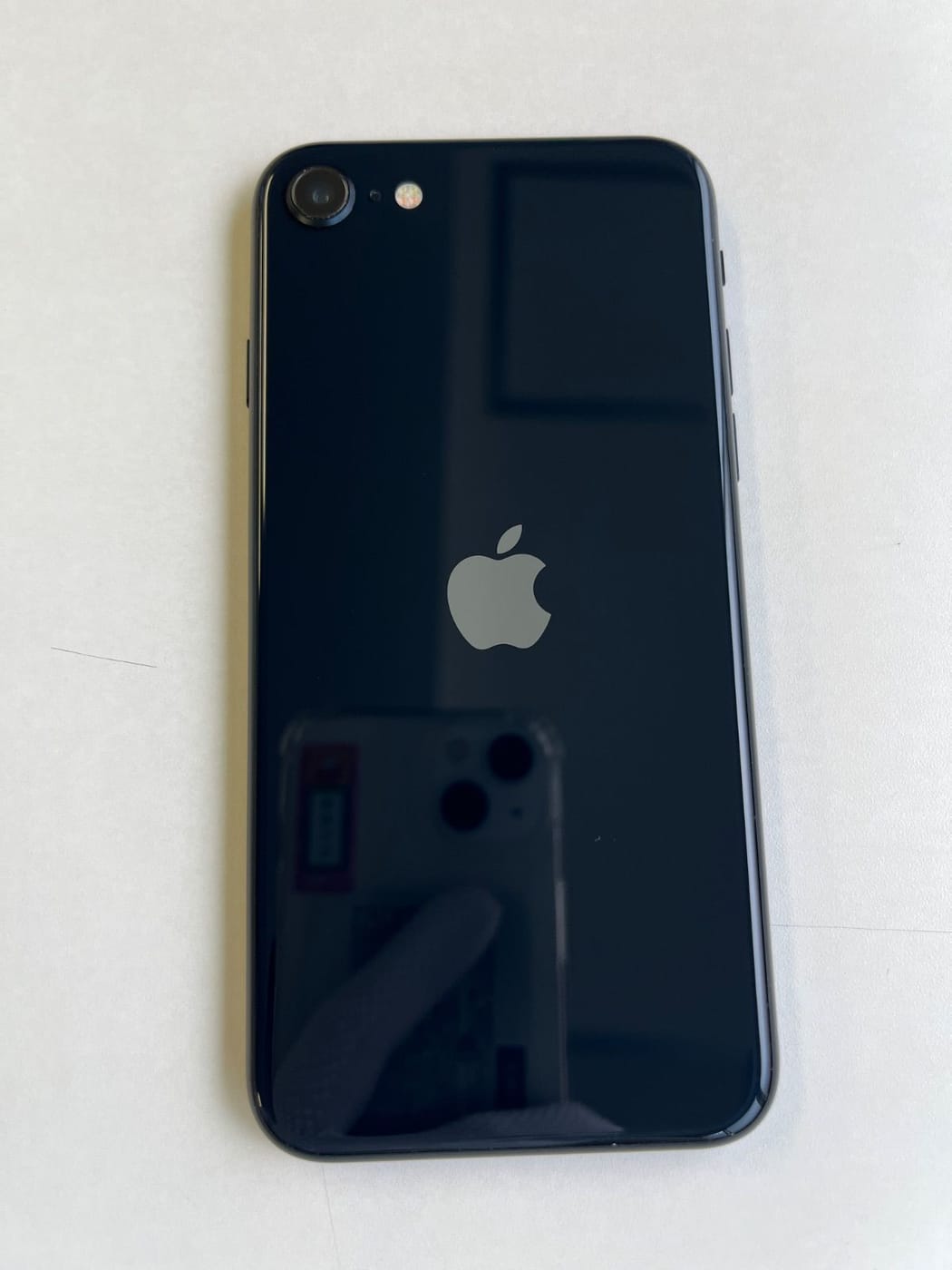 美品 iPhone SE3 64GB ミッドナイト バッテリー100% MMYC3J/A - 75436