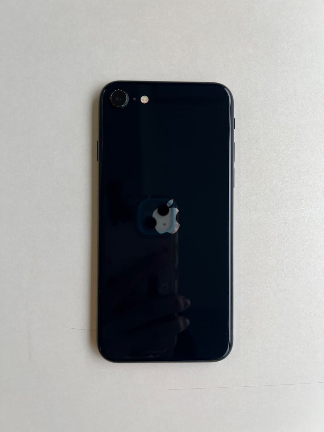 美品 iPhone SE (第3世代) 64GB ミッドナイト バッテリー74% MMYC3J/A - 8254