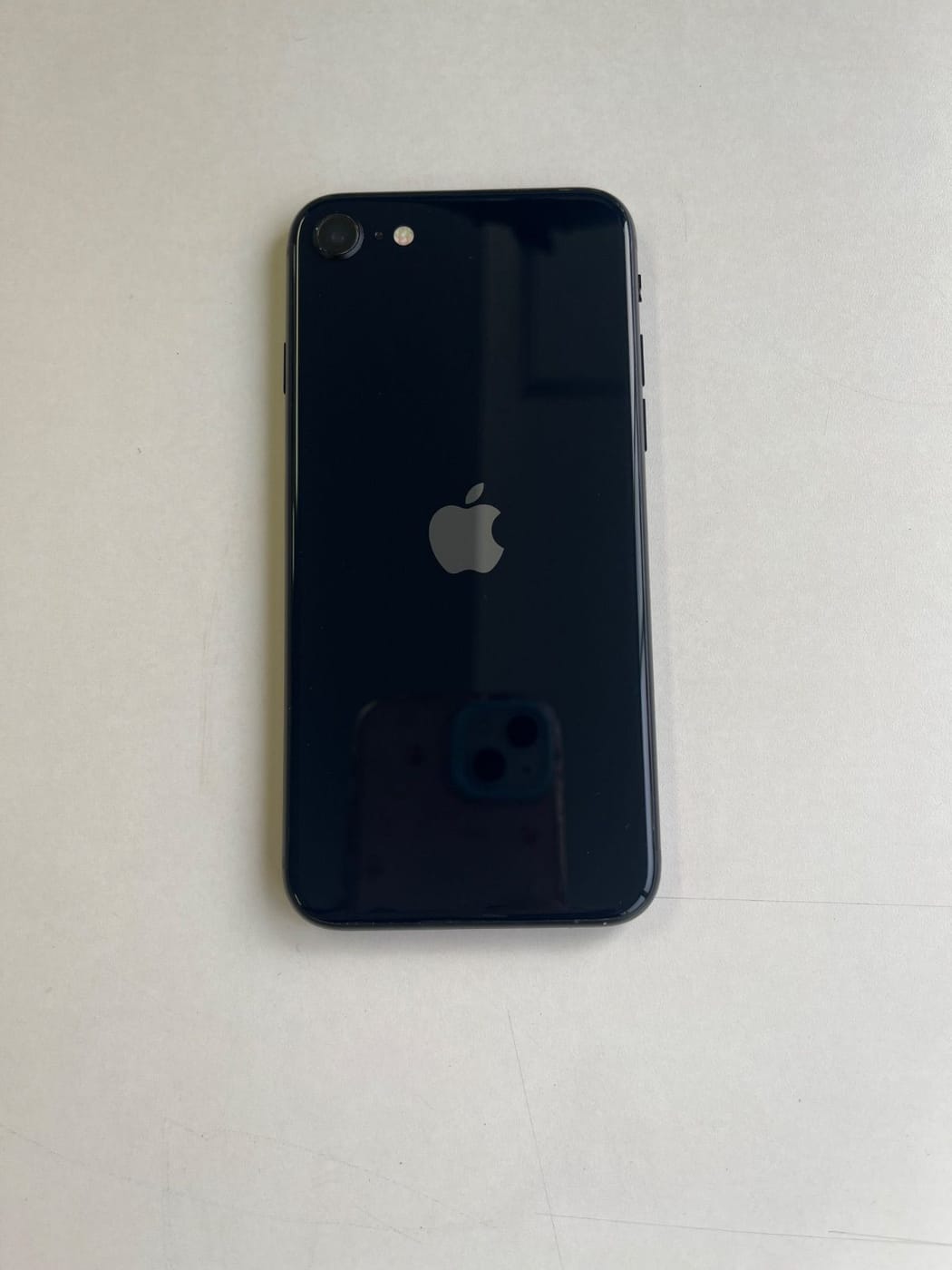 美品 iPhone SE (第3世代) 64GB ミッドナイト バッテリー90% MMYC3J/A - 2175